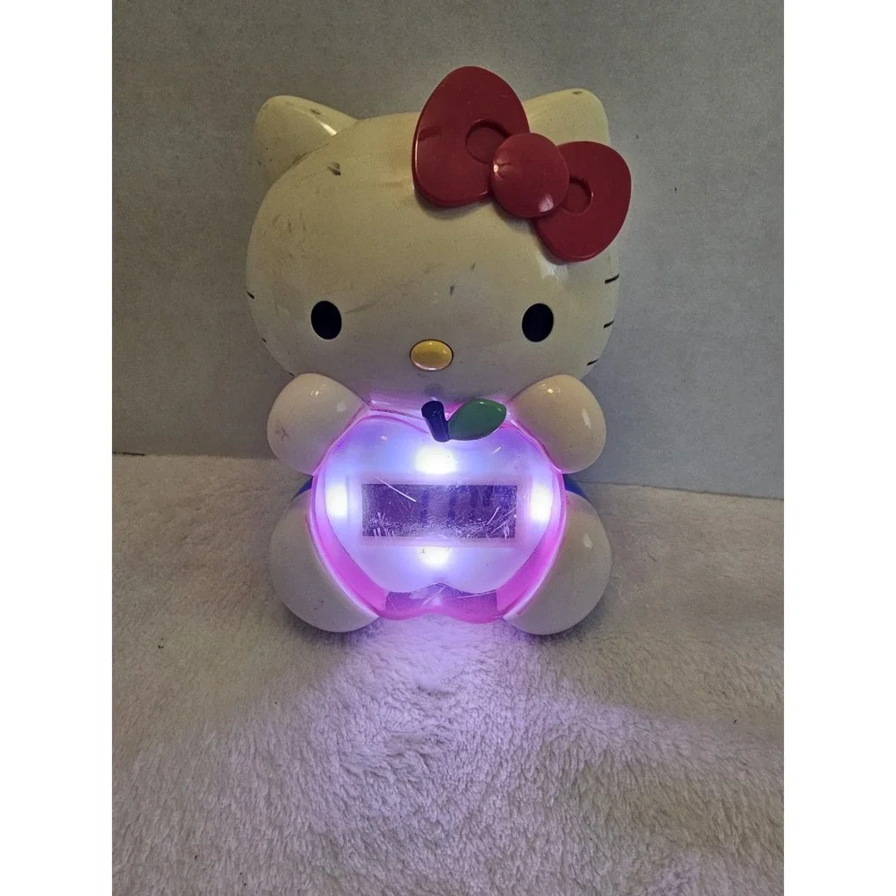 Sanrio Hello Kitty Apple Alarm Clock Battery Operated Tested Working